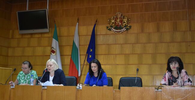 Община Разград: 20 докладни записки обсъдиха общинските съветници на заседанията на постоянните комисии, сесията е на 30 юли 