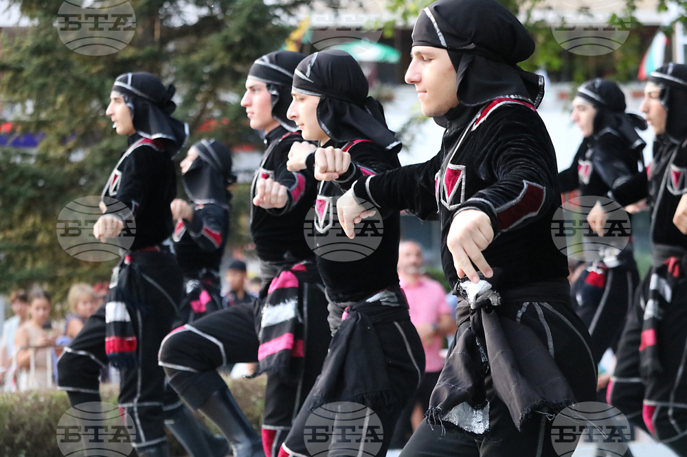 Добрич - „Фолклор без граници“ - фестивал