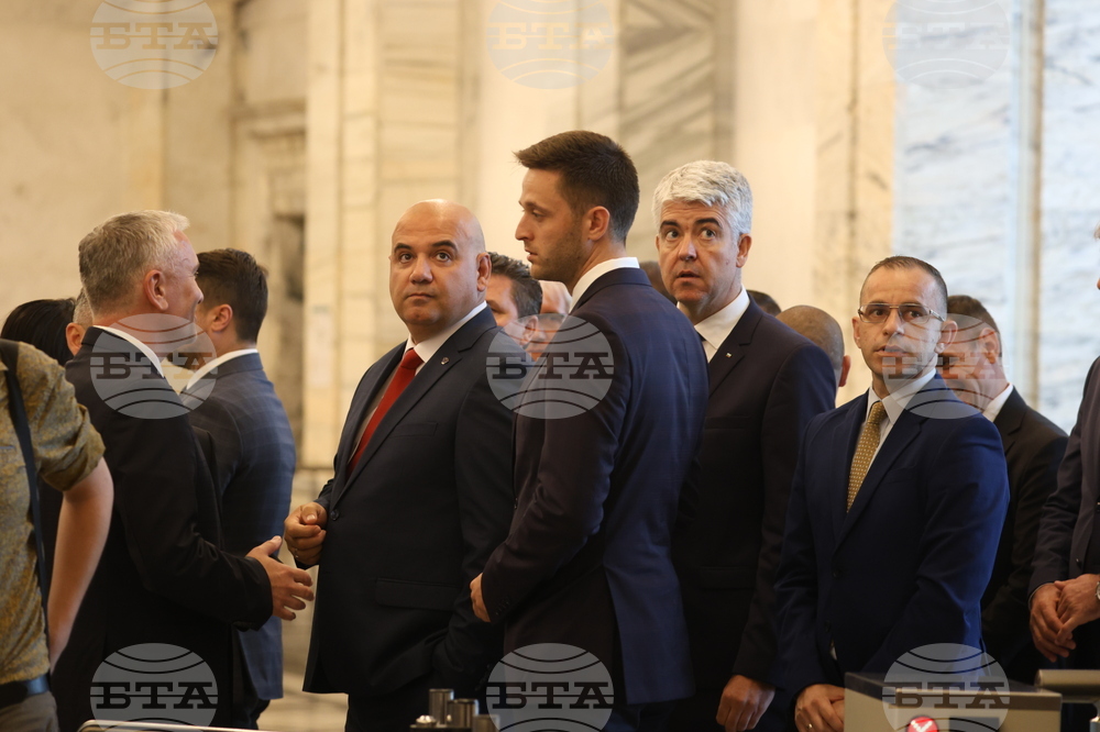 Народно събрание - брифинг