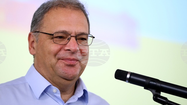 Julian Popov: Minister of Environment and Water