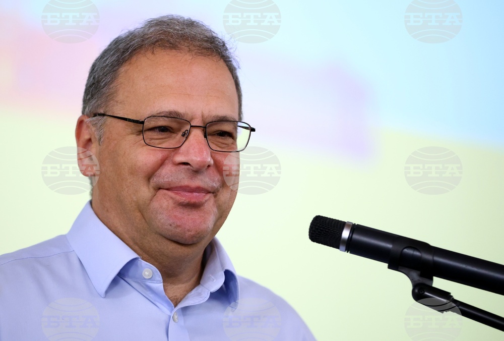 Julian Popov: Minister of Environment and Water