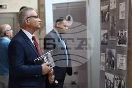 Народно събрание - фотодокументална изложба „Праведникът Димитър Пешев“