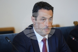 Парламент - Комисия по транспорт и съобщения