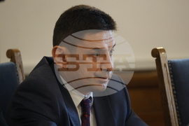 Парламент - Комисия по транспорт и съобщения