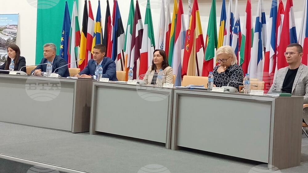 Община Стара Загора: Ще финансират маломерни паралелки в 9 общински училища