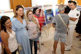 Изложба „До Антарктида и назад с любов от Радка Данаилова“ - откриване