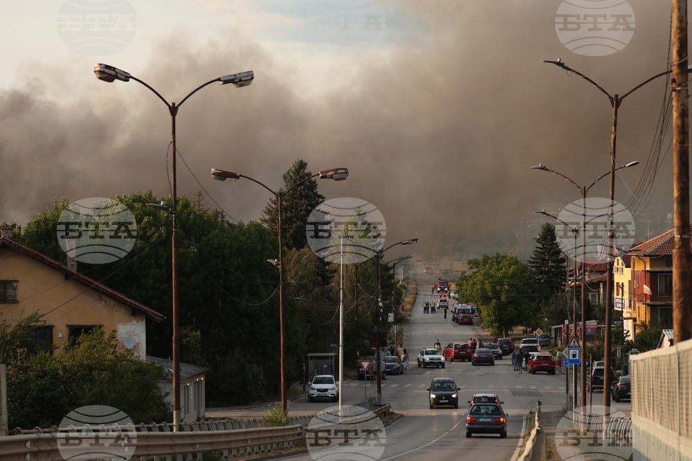 Елин Пелин - пожар - склад за фойерверки