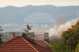 Елин Пелин - пожар - склад за фойерверки