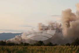 Елин Пелин - пожар - склад за фойерверки