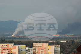 Елин Пелин - пожар - склад за фойерверки