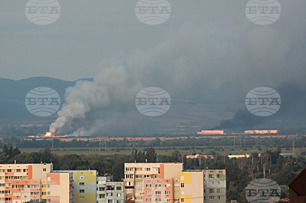 Елин Пелин - пожар - склад за фойерверки