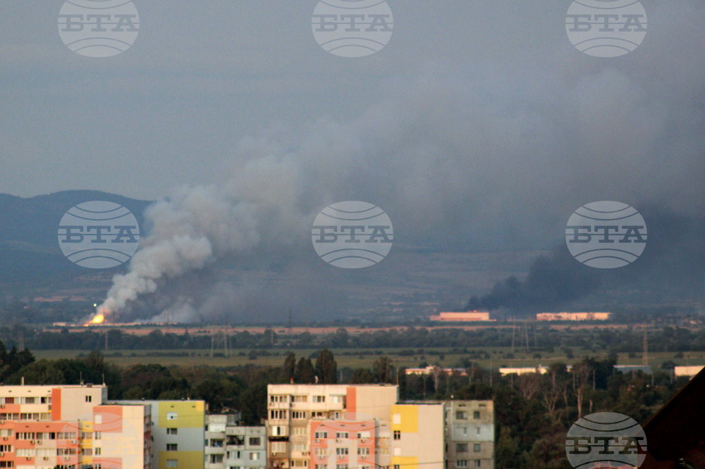Елин Пелин - пожар - склад за фойерверки