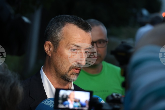 Елин Пелин - Петко Стефановски - брифинг