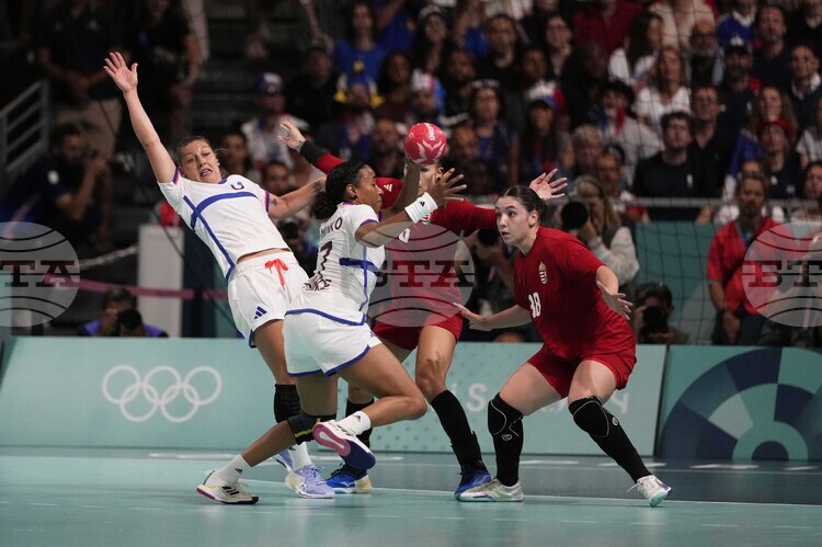 Vanskelig seier for Frankrike, vert for den olympiske håndballturneringen for kvinner, Sverige overrasket favoritt-Norge