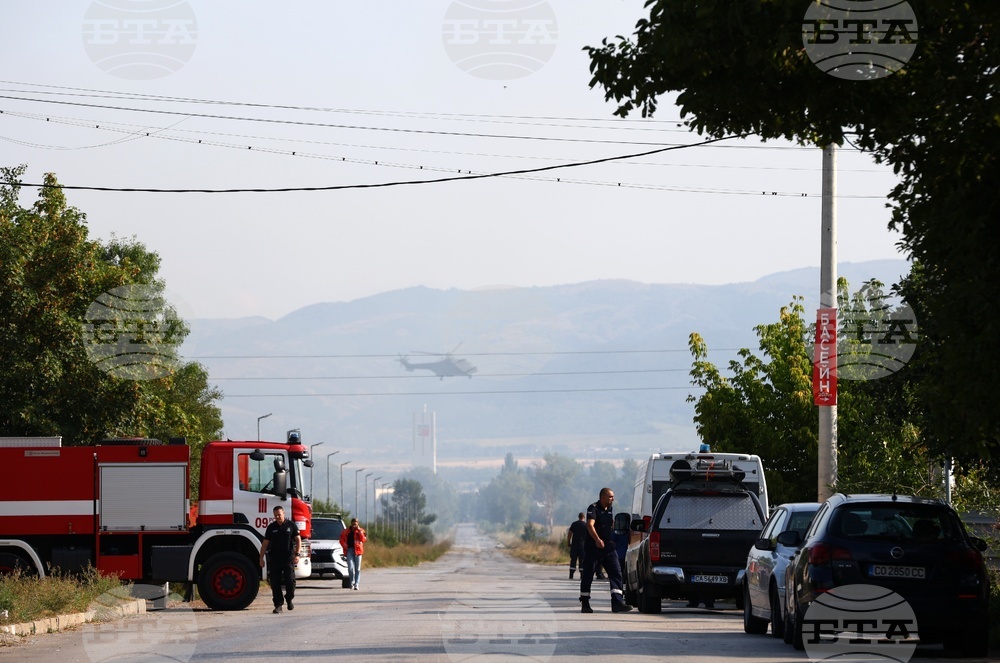Елин Пелин - склад за фойерверки - пожар - хеликоптер