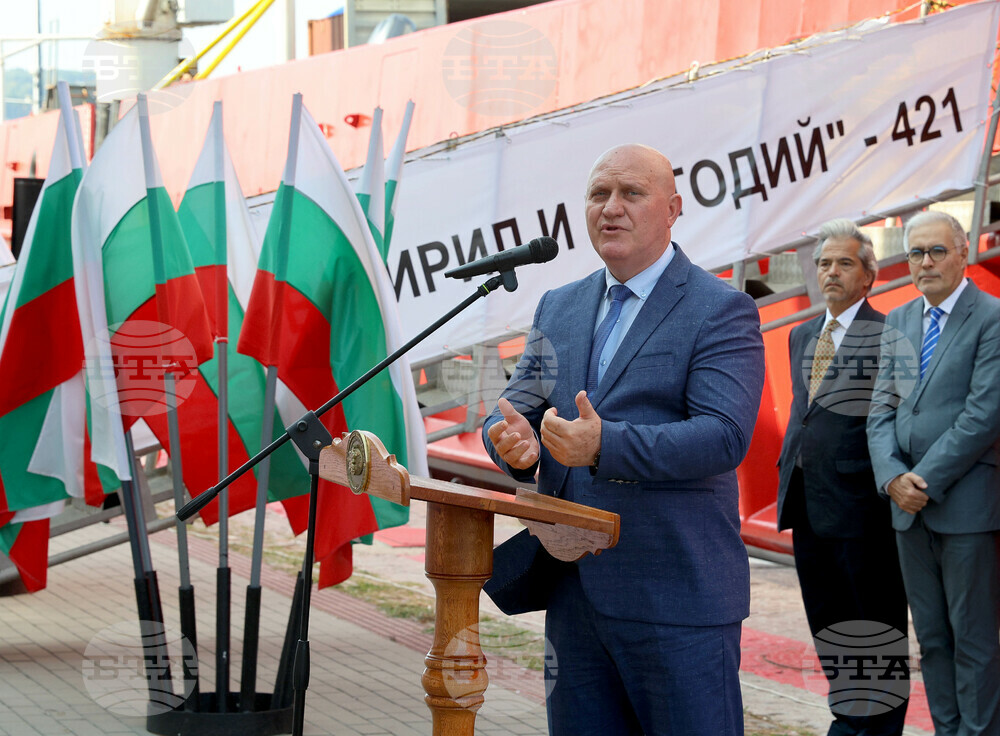 Education Ministry to Allocate BGN 10-Plus Mln for Polar Research by 2025