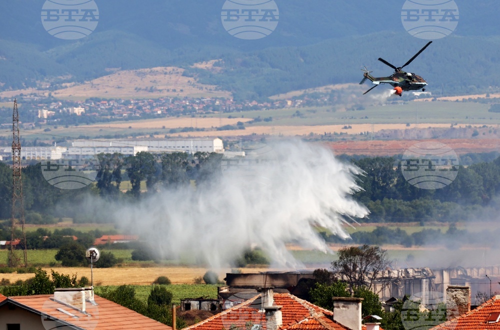 Елин Пелин - склад за фойерверки - пожар - хеликоптер