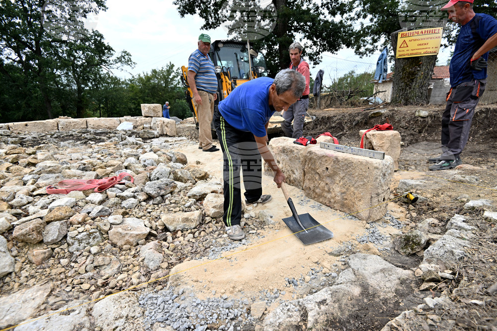 Село Свещари - археологическо лято