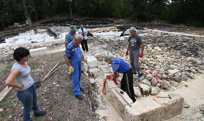 Село Свещари - археологическо лято
