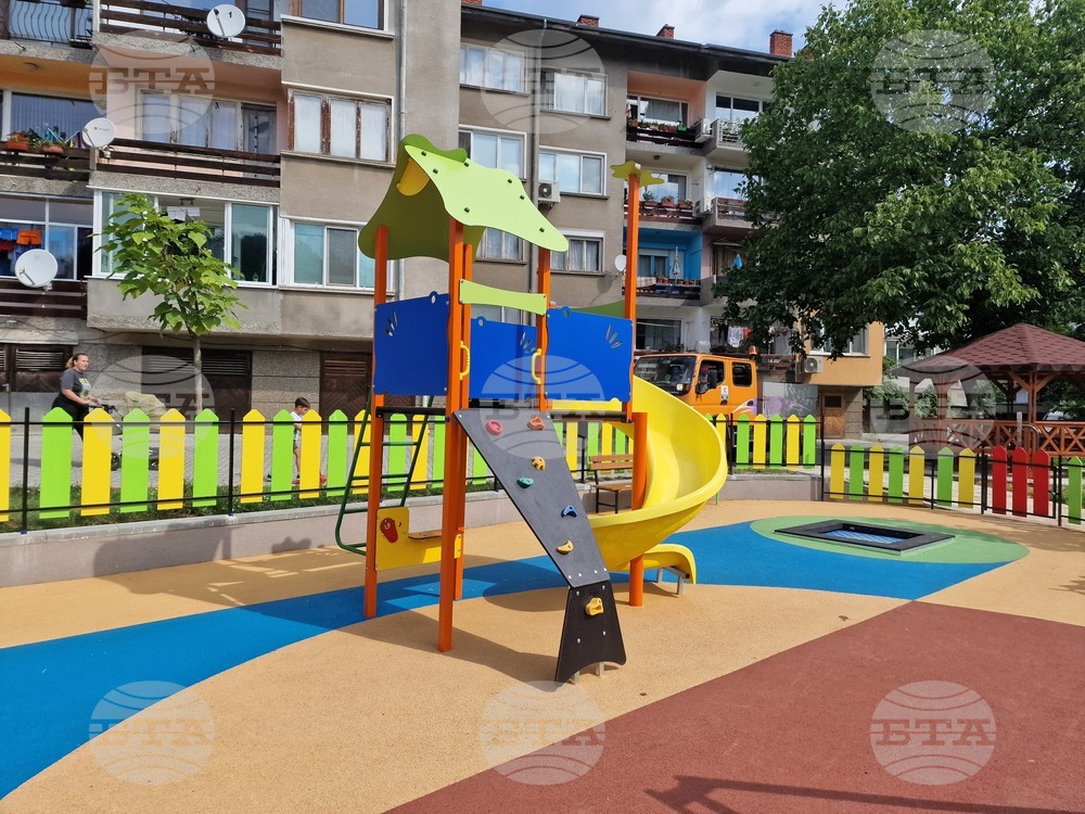 Троян - градинка - проект - детска площадка
