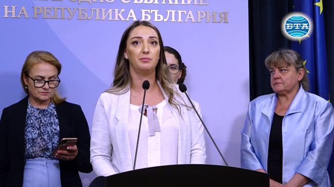 Депутатите, напуснали „Величие“, и ПП-ДБ предлагат временна комисия да установи има ли облагодетелстване на кмета на Доспат