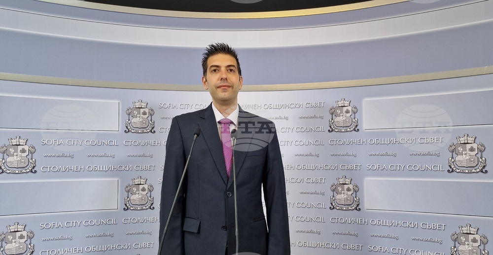 Твърдо осъждаме нападението срещу сградата на Европейската комисия в София, каза общинският съветник от ПП-ДБ-СС Саад Алуани