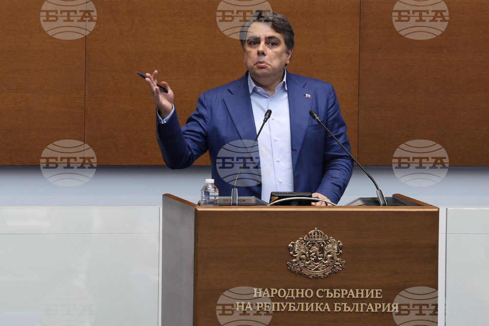 Парламент - заседание - Асен Василев