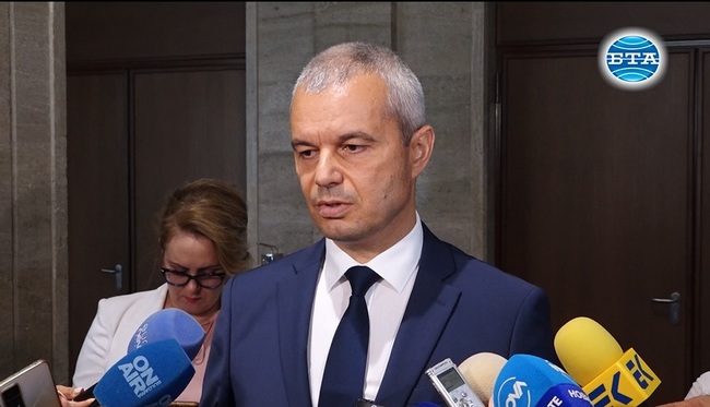 С частичното, на парче, взето решение, Конституционният съд за пореден път показа, че не е конституционен, коментира Костадин Костадинов 