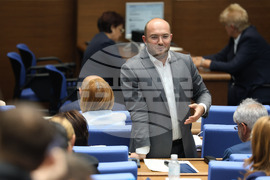 Парламент - заседание