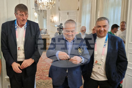 Франция - Владимир Николов - изложба