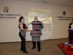 АКАДЕМИК ХРИСТО БЕЛОЕВ БЕ НАГРАДЕН ЗА „БУДИТЕЛ НА РУСЕНСКИЯ УНИВЕРСИТЕТ – 2022“