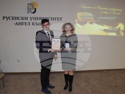 АКАДЕМИК ХРИСТО БЕЛОЕВ БЕ НАГРАДЕН ЗА „БУДИТЕЛ НА РУСЕНСКИЯ УНИВЕРСИТЕТ – 2022“