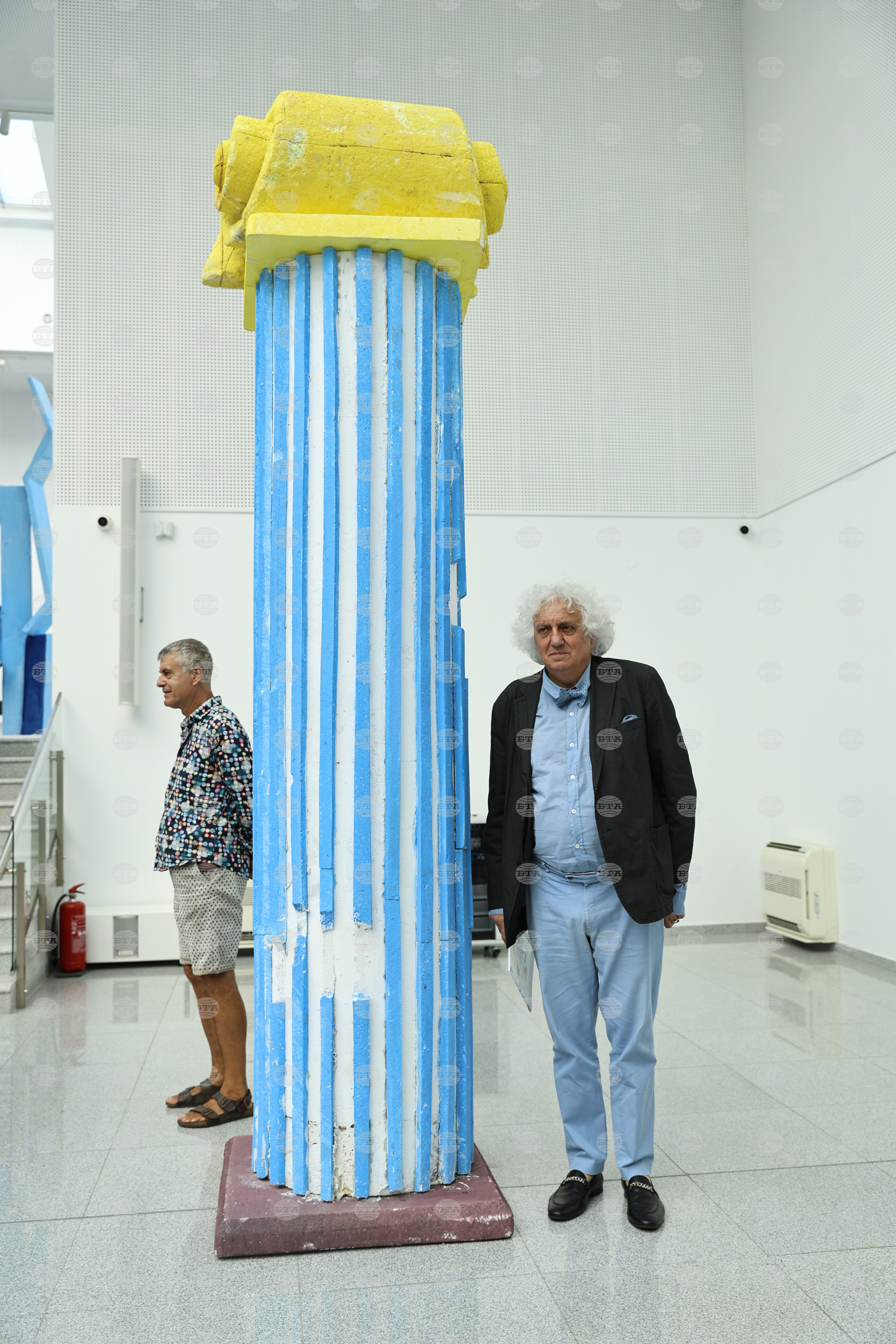 Пловдив - „Хоризонтално, отвесно, наклонено“ - изложба - откриване