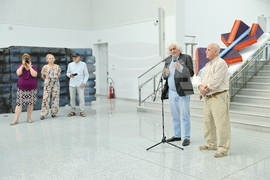 Пловдив - „Хоризонтално, отвесно, наклонено“ - изложба - откриване