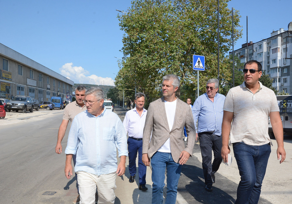 Община Варна: На 30 юли ще бъде затворен за движение бул. „Христо Смирненски“ от ул. „Прилеп“ до ул. „Карамфил“