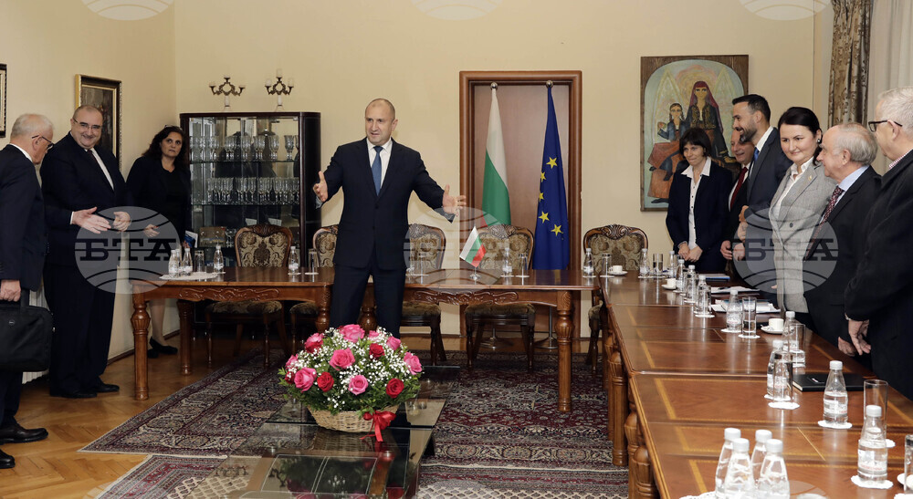 Албания - Румен Радев - посещение - българско национално малцинство - среща