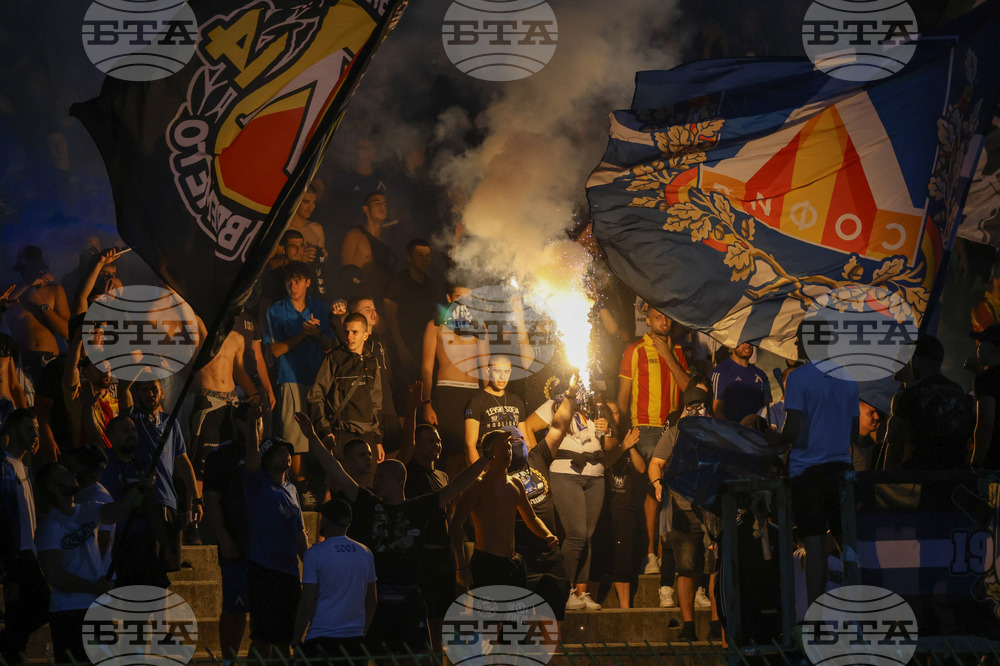 Футбол  - Левски - Ботев (Враца)