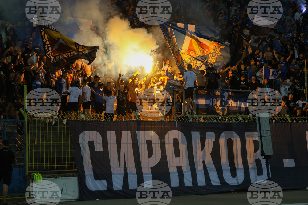 Футбол  - Левски - Ботев (Враца)