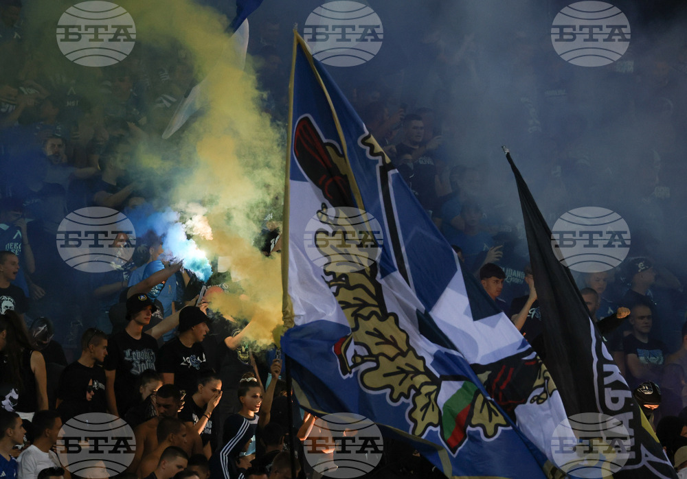 Футбол  - Левски - Ботев (Враца)