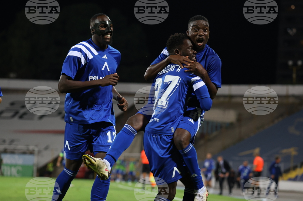 Футбол  - Левски - Ботев (Враца)