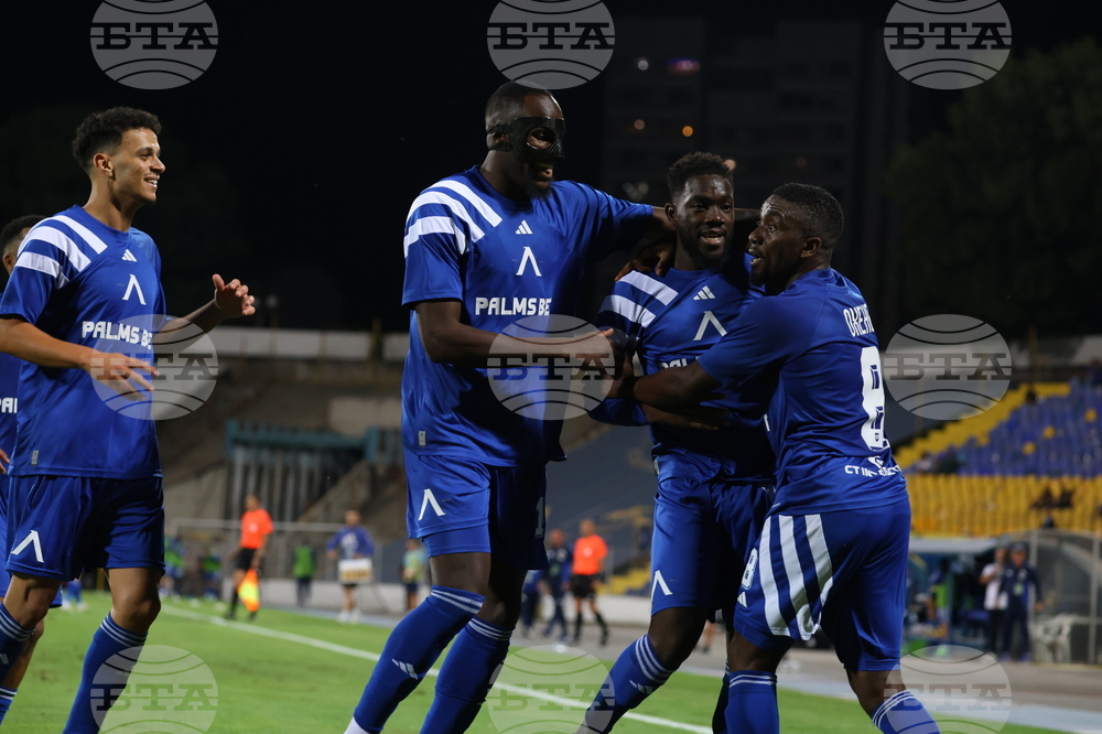 Футбол  - Левски - Ботев (Враца)