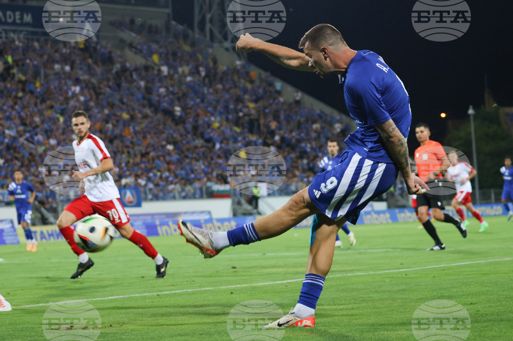 Футбол  - Левски - Ботев (Враца)