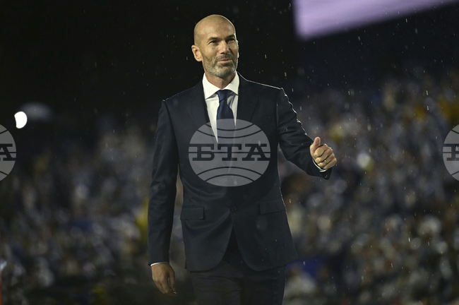 Вратарят Люка Зидан получи първа повиквателна за националния отбор на Алжир по футбол