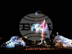 Премиера на музикалната поема „Рилският пустинник“ пред храм-паметника „Св. Александър Невски“, снимка – Даниел Димитров /БТА