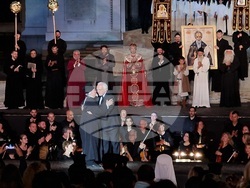 Премиера на музикалната поема „Рилският пустинник“ пред храм-паметника „Св. Александър Невски“, снимка – Даниел Димитров /БТА