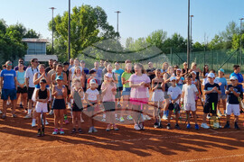 Търговище - тенис на корт за деца и любители