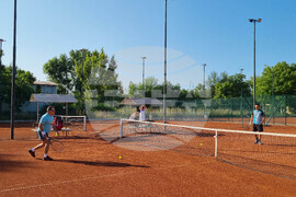 Търговище - тенис на корт за деца и любители