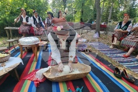 Котел - Фестивал на етносите, багрите и котленския килим