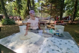 Котел - Фестивал на етносите, багрите и котленския килим