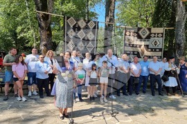 Котел - Фестивал на етносите, багрите и котленския килим